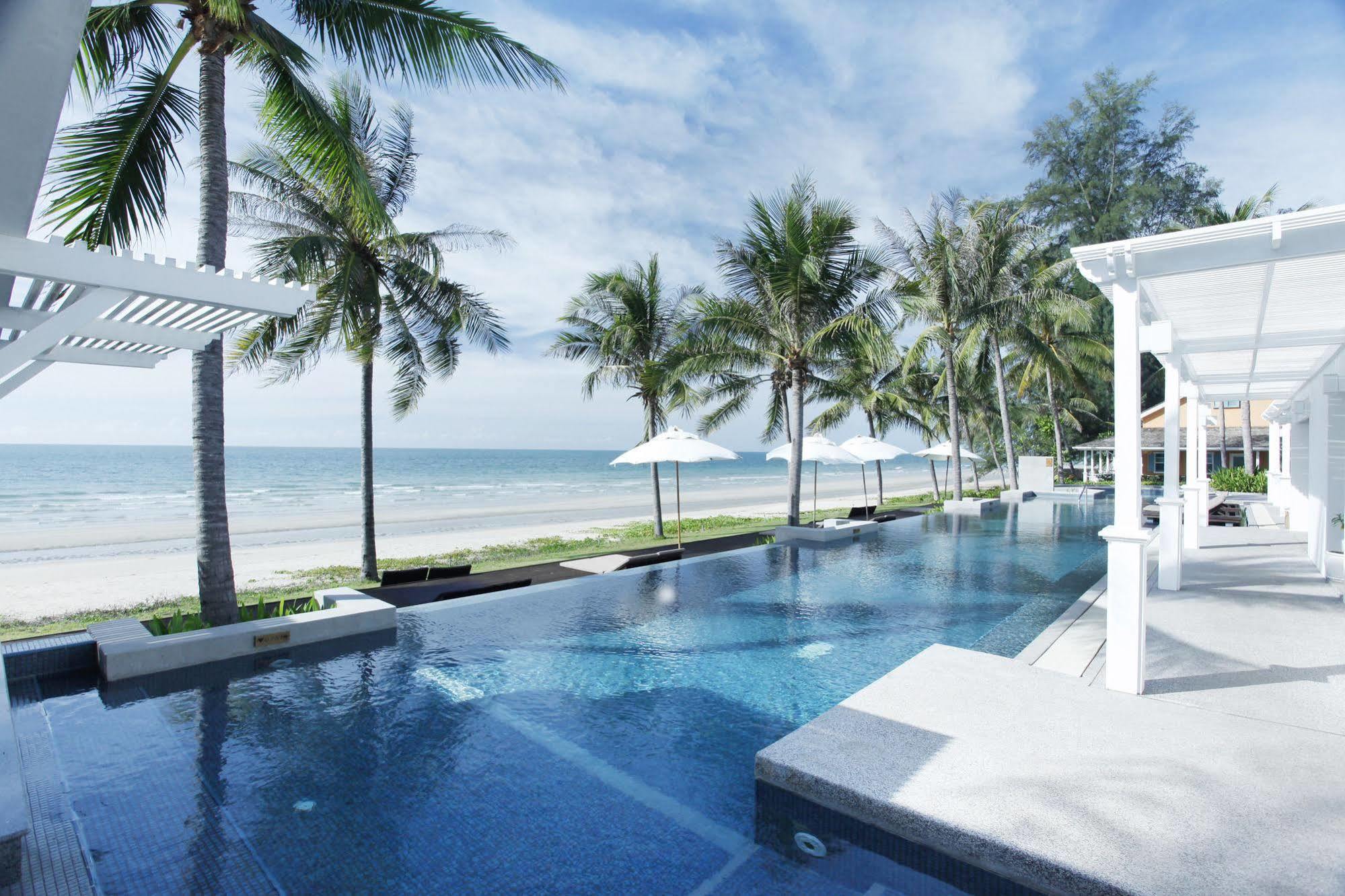 Nishaville Resort 쁘라쭈압키리칸 외부 사진