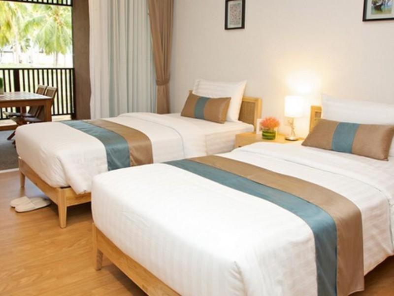 Nishaville Resort 쁘라쭈압키리칸 외부 사진